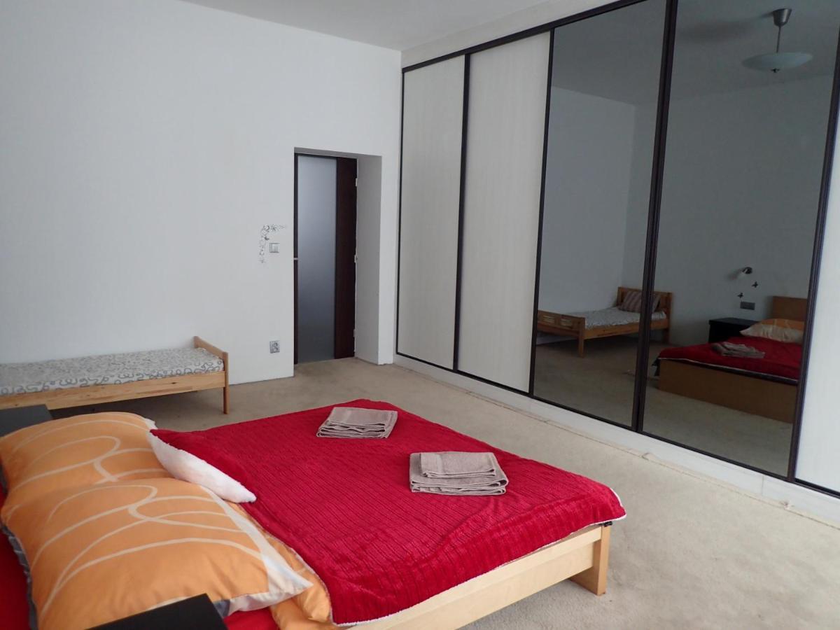 Superior Apartment Bratislava Exterior photo
