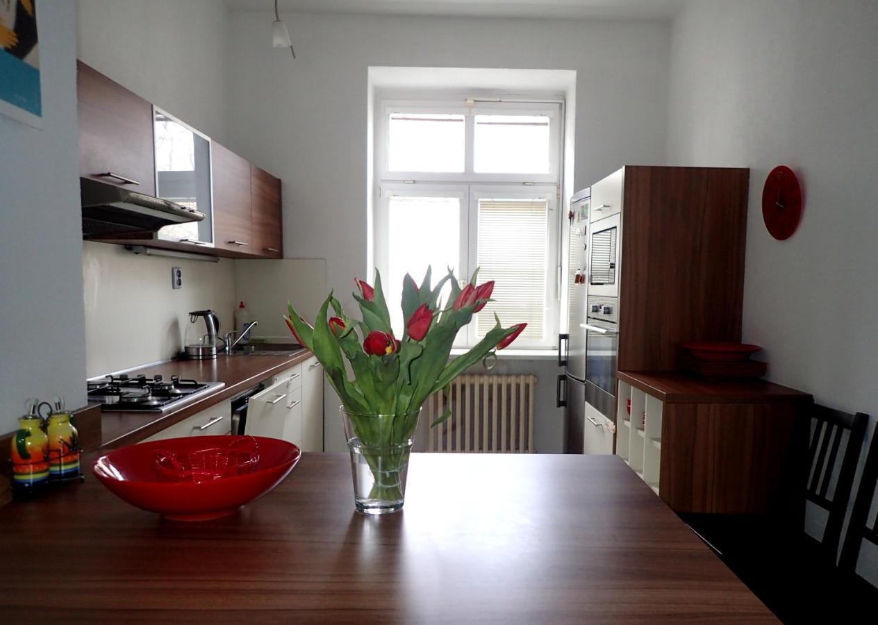 Superior Apartment Bratislava Exterior photo